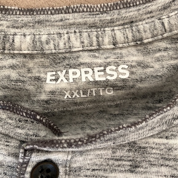 Express Long Sleeve - Picture 3 of 3